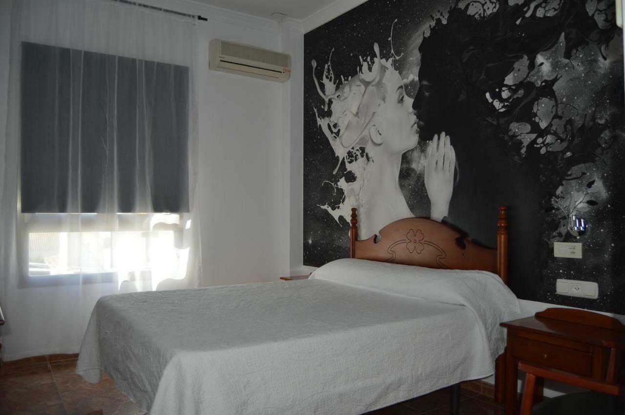Hotel Poniente Moraleda De Zafayona Ngoại thất bức ảnh