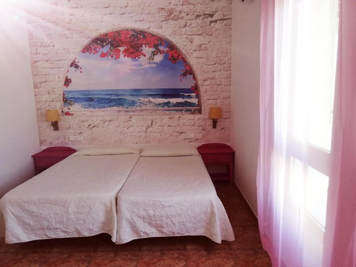 Hotel Poniente Moraleda De Zafayona Ngoại thất bức ảnh